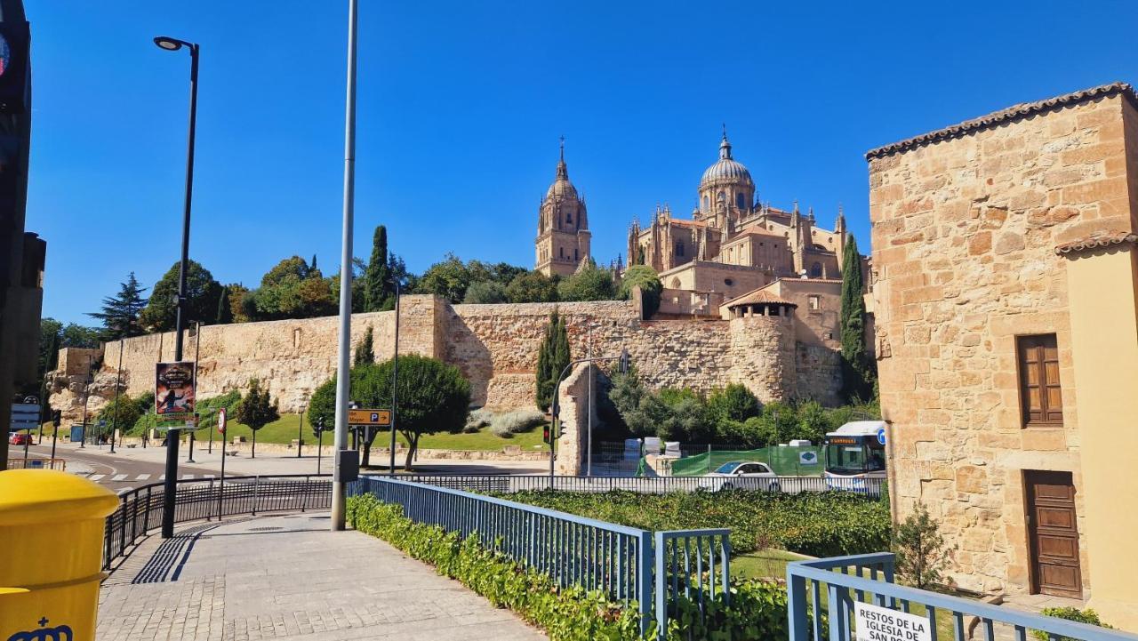 Piso Completo Centrico Y Habitaciones En El Casco Antiguo De Salamanca Саламанка Екстериор снимка
