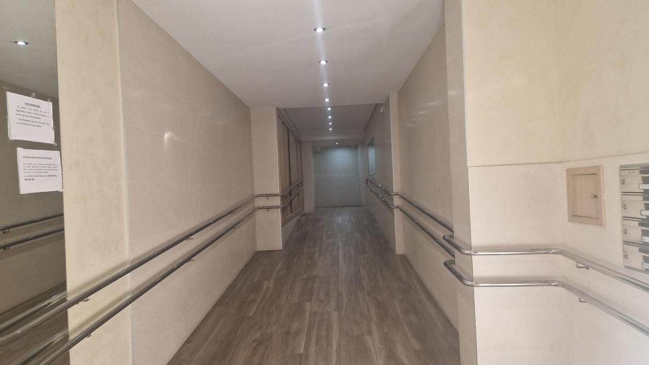 Piso Completo Centrico Y Habitaciones En El Casco Antiguo De Salamanca Саламанка Екстериор снимка